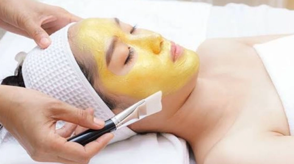 Brightening facial mask applied by expert skincare staff on Nassau Street