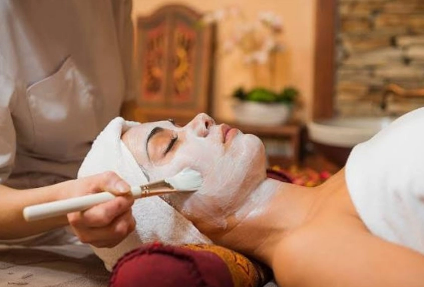 Hydrating facial cream mask treatment at Financial District salon