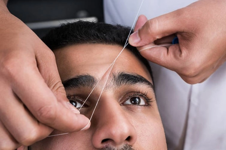 Fall networking grooming requires precision, planning, and a routine that holds up through back-to-back events